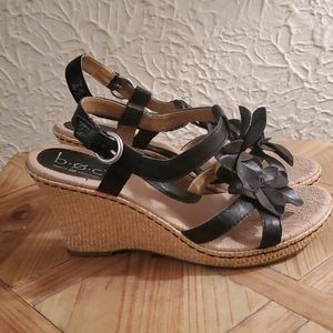 EUC B.O.C. leather sandal